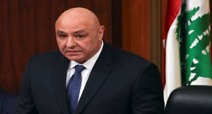 الرئيس اللبناني يتسلم دعوة رسمية من أمير قطر لزيارة الدوحة
