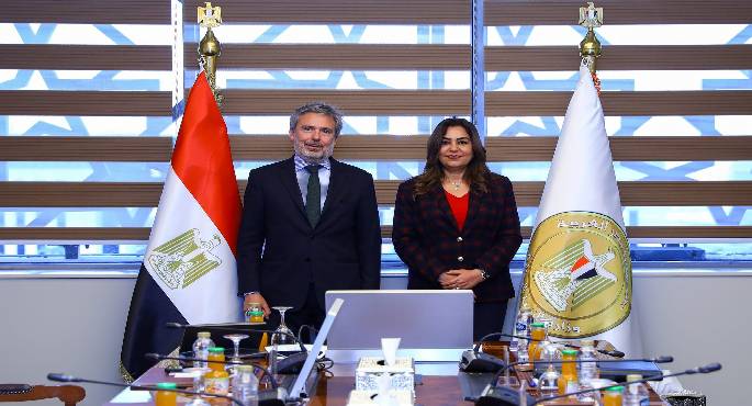 وزيرة التنمية المحلية تستقبل سفير إيطاليا بالقاهرة لبحث مجالات التعاون المشترك