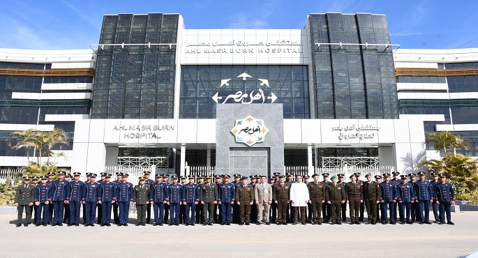 بالفيديو والصور.. القوات المسلحة تنظم زيارة لعدد من طلبة الأكاديمية العسكرية المصرية والكليات العسكرية لمستشفى “أهل مصر”