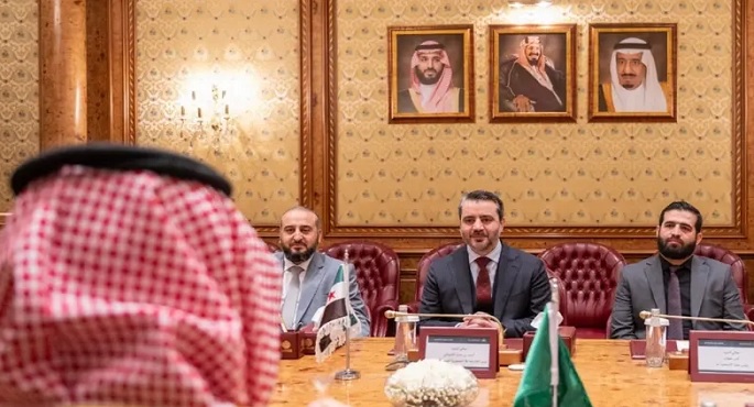 وزير الخارجية السوري: نقلنا إلى السعودية رؤيتنا لتشكيل حكومة تعتمد على التشاركية والكفاءة