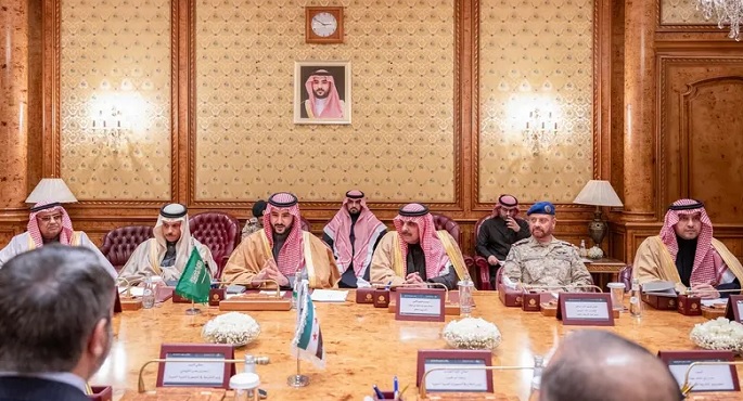 وزير الدفاع السعودي يناقش مع وزير الخارجية السوري عملية الانتقال السياسي