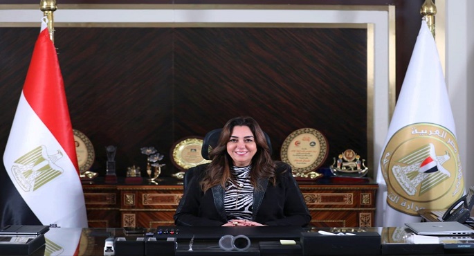 بالصور.. وزيرة التنمية المحلية تعلن بدء مشروع تشجير الطريق الدائري بمحافظات القاهرة الكبري