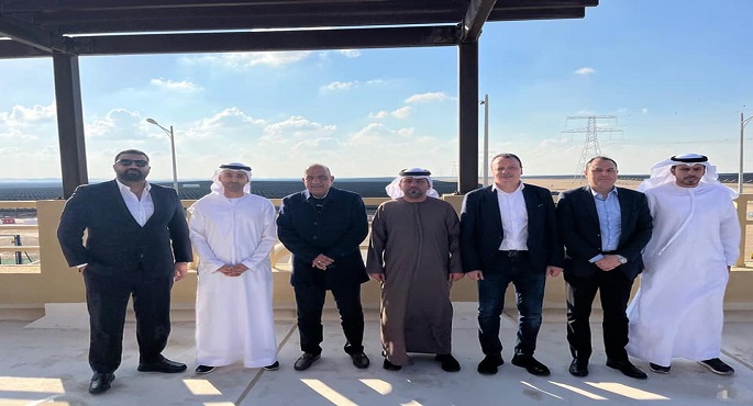 بالصور.. على هامش فعاليات أسبوع أبوظبى للاستدامة.. وزير الكهرباء يزور محطة الظفرة للطاقة الشمسية