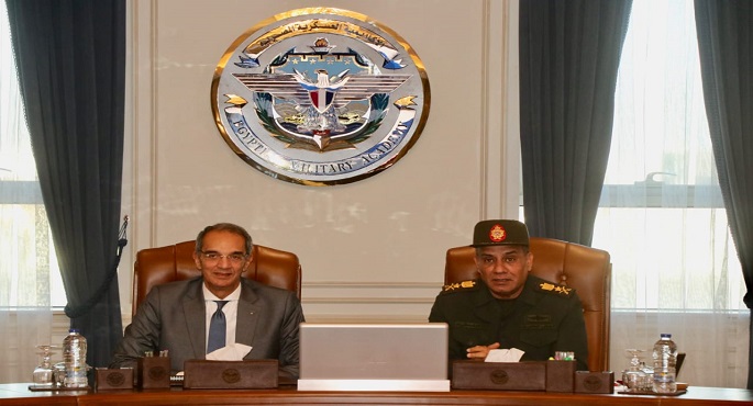 بالصور.. المتحدث العسكرى: تعاون بين “الاتصالات” و”الأكاديمية العسكرية” لتأهيل 3 آلاف طالب فى العلوم التكنولوجية