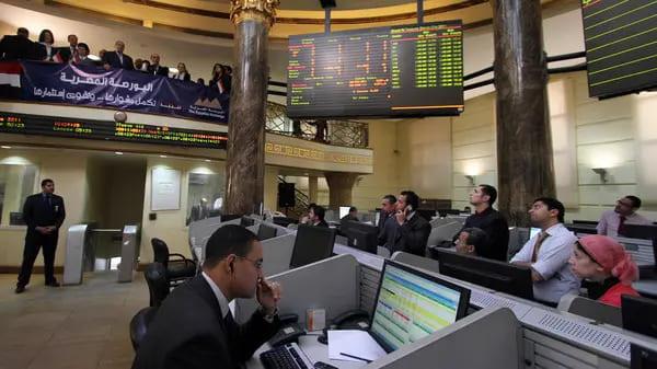 أداء متباين بمؤشرات البورصة المصرية لدى إغلاق التعاملات