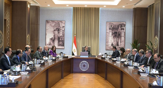 بالصور .. رئيس الوزراء يستعرض مقترحات تكليف كيان مختص لإدارة وتشغيل القاهرة الخديوية بعد إحياءها