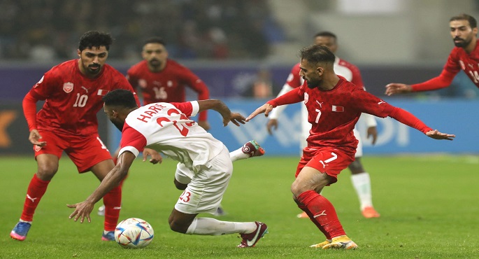 مواجهة نارية بين البحرين وسلطنة عمان في نهائي كأس خليجي 26