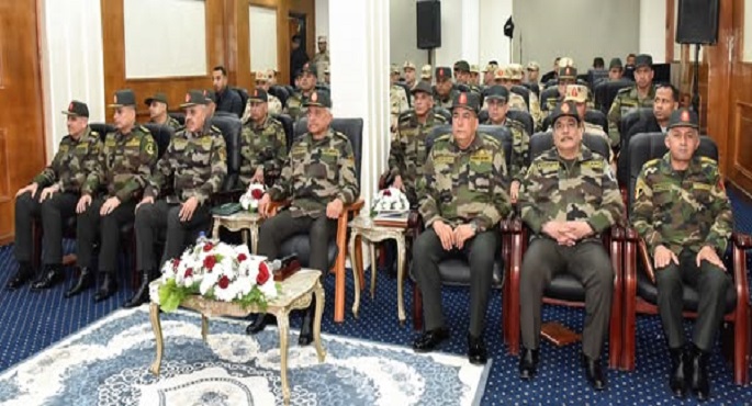 بالفيديو والصور.. وزير الدفاع يتفقد أحدث منظومات التأمين الفنى والإصلاح بالورش الرئيسية للأسلحة