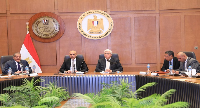 وزير التعليم: لن نطبق البكالوريا المصرية قبل موافقة الحوار المجتمعى ومجلس النواب