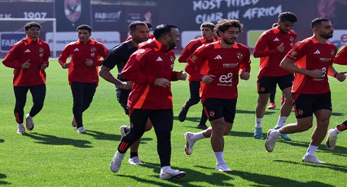 الأهلى يلتقى المصرى فى مواجهة صعبة
