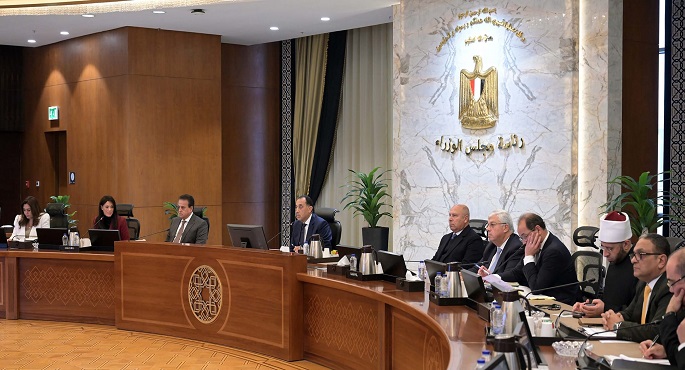 بالصور.. رئيس الوزراء يتابع الموقف التنفيذى للمشروع القومى لتنمية الأسرة المصرية