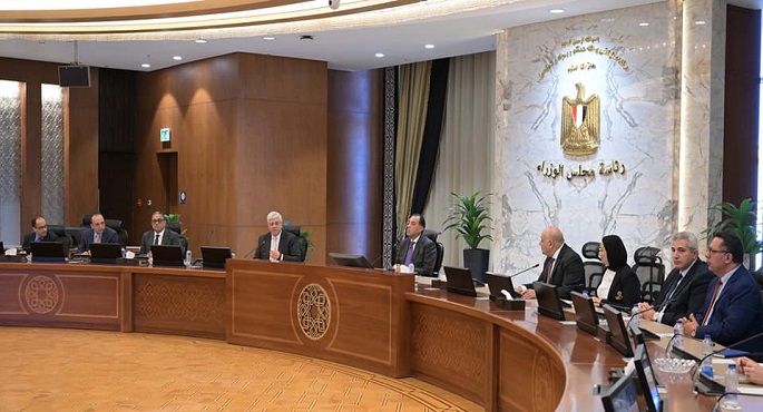 رئيس الوزراء: مبادرة بنك المعرفة جاءت بتوجيه من الرئيس السيسى بهدف نشر المعرفة بين أبناء الشعب المصرى