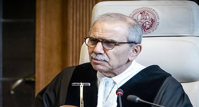 نواف سلام يطالب بسرعة الانسحاب الإسرائيلى من الأراضي اللبنانية