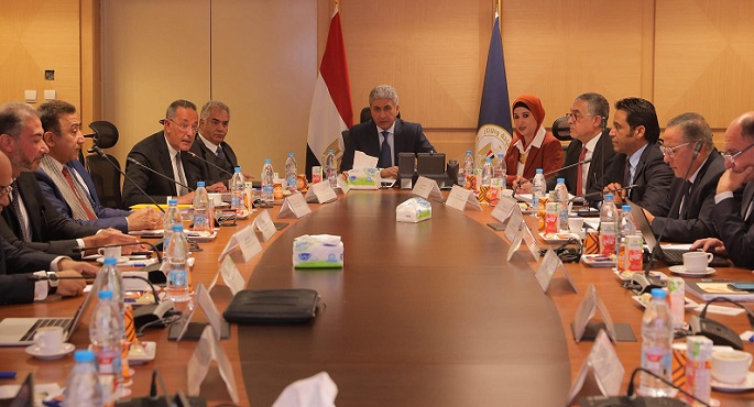 بالصور.. وزير الآثار يترأس اجتماع مجلس إدارة هيئة المتحف المصري الكبير