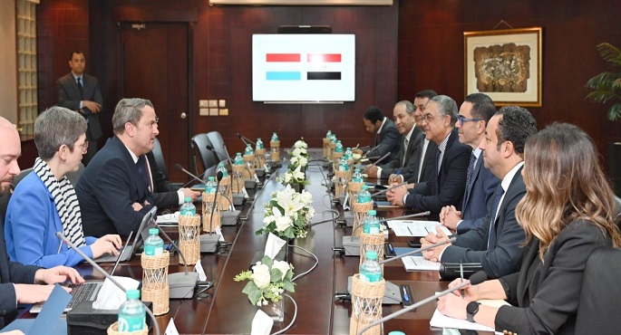 بالصور.. وزير الاستثمار يبحث تعزيز التعاون الاقتصادي مع نائب رئيس وزراء لوكسمبورج