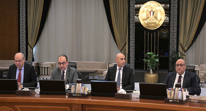 وزير التعليم يُقدّم عرضًا لنظام شهادة البكالوريا المصرية “بديل الثانوية العامة”