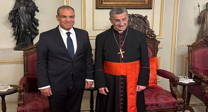 وزير الخارجية يلتقى فى بيروت مع البطريرك المارونى