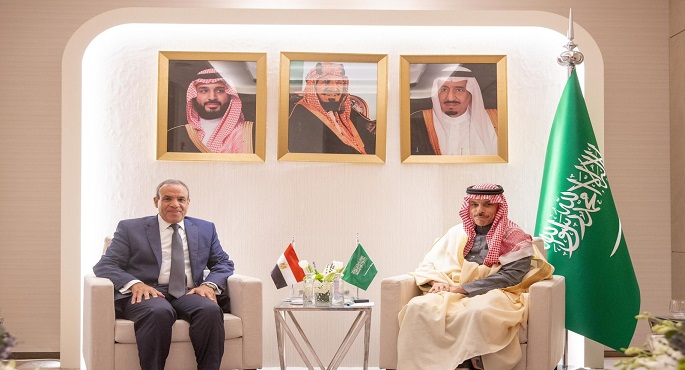 وزير الخارجية والهجرة يشيد بعمق العلاقات المصرية – السعودية