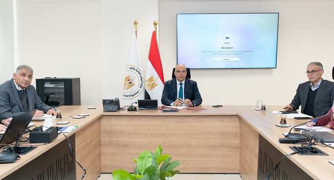 وزير الرى يتابع موقف تشغيل محطات معالجة مياه الصرف الزراعى وتدريب المهندسين والفنيين بالوزارة