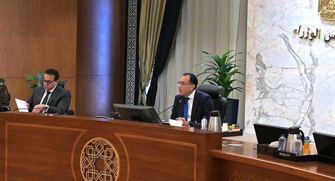 وزير الصحة يُقدّم عرضًا حول فيروس “إتش إم بي في” ومعدل انتشاره