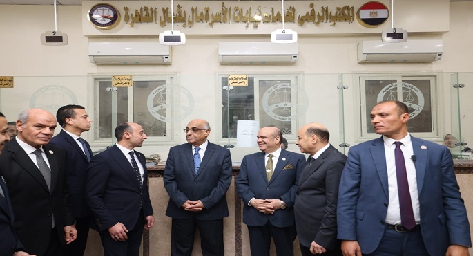 بالصور .. وزير العدل يتفقد أعمال ترميم مجمع محاكم الجلاء