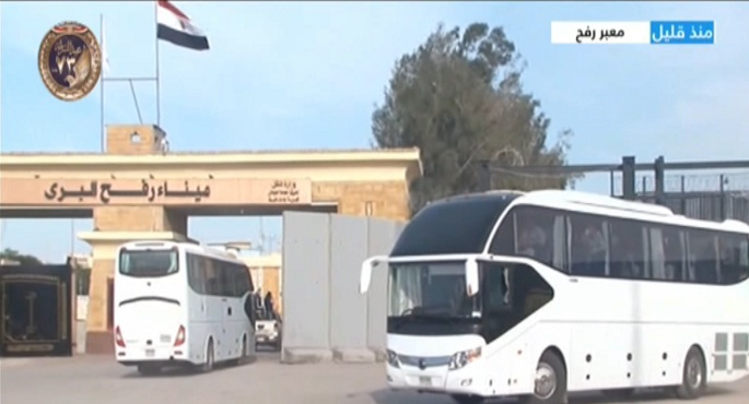 ميناء رفح البرى يستقبل 7 مُحررين فلسطينيين مُبعدين عن الأراضى الفلسطينية