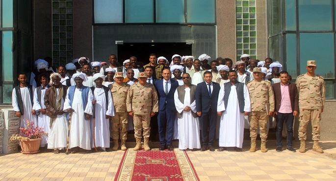بالصور.. المتحدث العسكرى: المنطقة الجنوبية العسكرية تنظم لقاء مع عدد من الشيوخ والعواقل بمدينتى حلايب وشلاتين