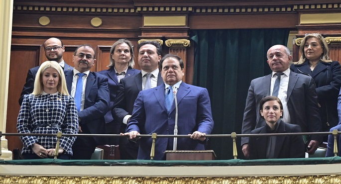 رئيسة مجلس النواب القبرصى تحضر جانبًا من الجلسة العامة لمجلس النواب