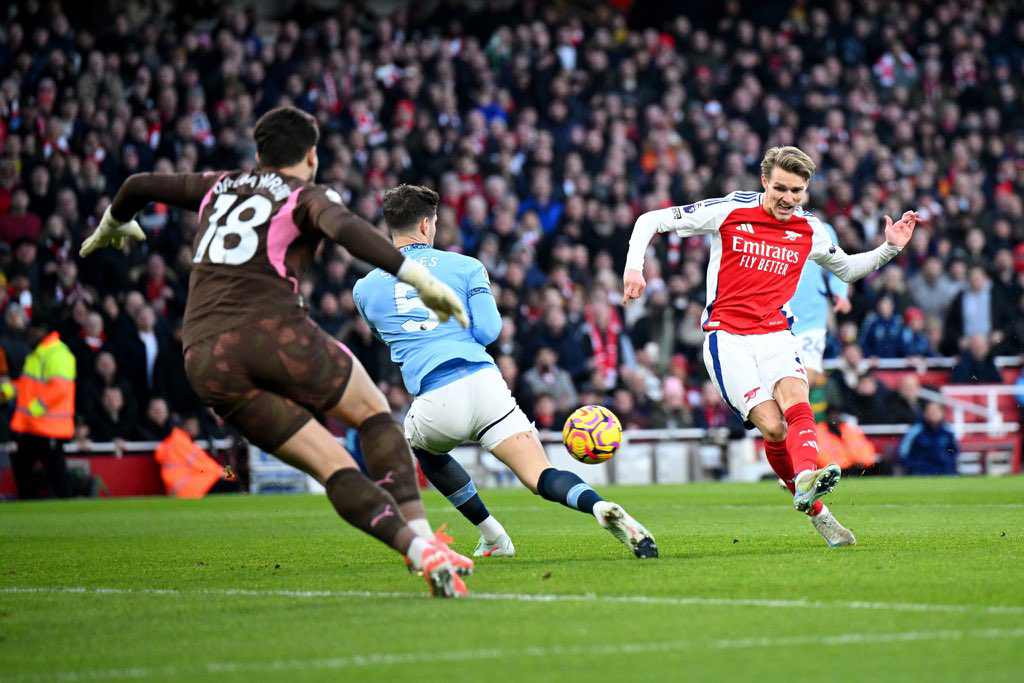 آرسنال يحقق فوزًا كاسحًا على مانشستر سيتي 5ـ1 في الدورى الإنجليزى الممتاز