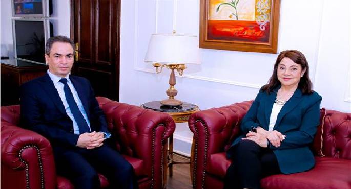 المسلمانى يعلن تأسيس “أكاديمية ماسبيرو” برئاسة درية شرف الدين