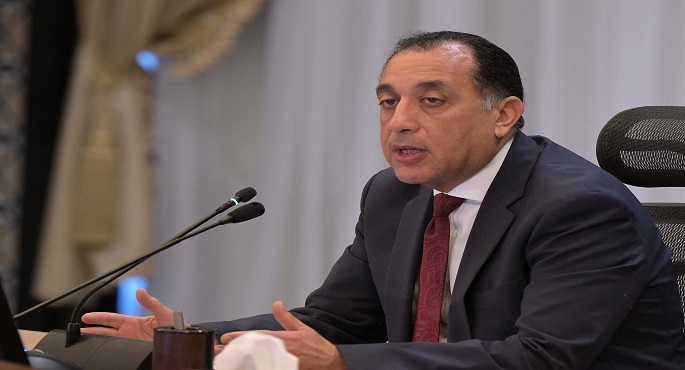 رئيس الوزراء يهنئ الشعب المصرى والأمتين العربية والإسلامية بحلول عيد الفطر المبارك