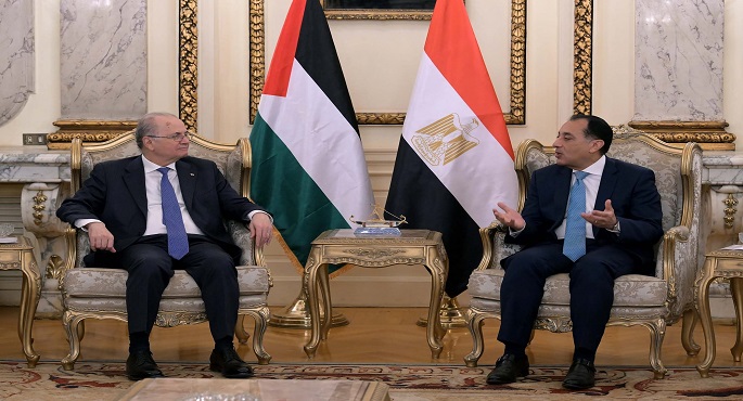 بالصور.. مدبولى يلتقى نظيره الفلسطيني ويؤكد أن مصر لديها عزم أكيد على التعاون مع مختلف الشركاء لإعادة إعمار قطاع غزة