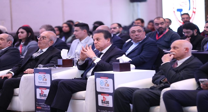 بالصور.. وزير الصحة يفتتح المؤتمر العلمى الأول للأشعة التداخلية ويشيد بدورها فى تطوير التشخيص والعلاج