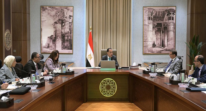 بالصور.. رئيس الوزراء يتابع جهود التصدى للتعديات على الأراضي الزراعية والإجراءات المتبعة لإزالتها