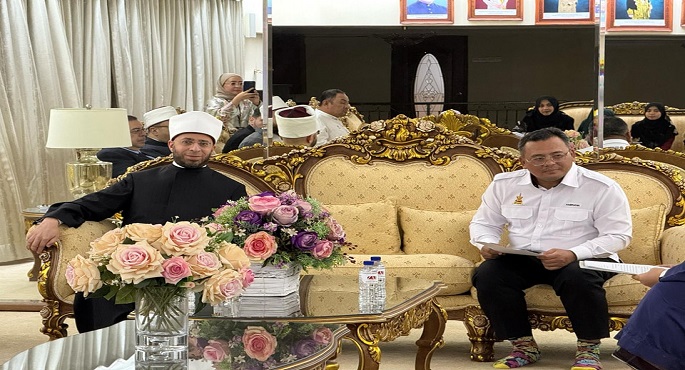 بالصور .. وزير الأوقاف: شهر رمضان رسالة سلام ورحمة للعالم كله