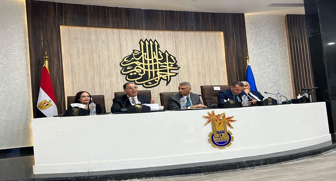 نائب وزير الخارجية فى أسوان تفعيلاً للمبادرة الرئاسية “مراكب النجاة” لمكافحة الهجرة غير الشرعية