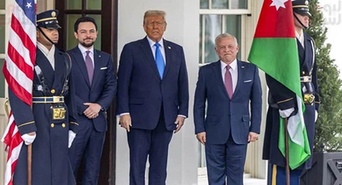 الرئيس الأمريكى يستقبل العاهل الأردنى لدى وصوله إلى البيت الأبيض