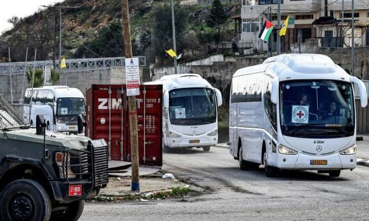 استعدادات إسرائيلية لإطلاق سراح 183 معتقلًا فلسطينيًا اليوم ضمن المرحلة الرابعة لتبادل الأسرى