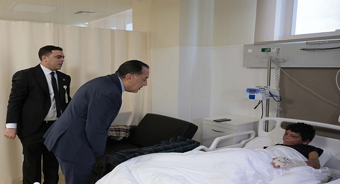 بالصور.. رئيس الوزراء يتفقد مستشفى “أهل مصر” لعلاج الحروق بالقاهرة الجديدة