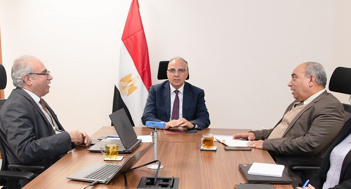 وزير الرى يبحث تحضيرات أسبوع القاهرة الثامن للمياه لعام 2025