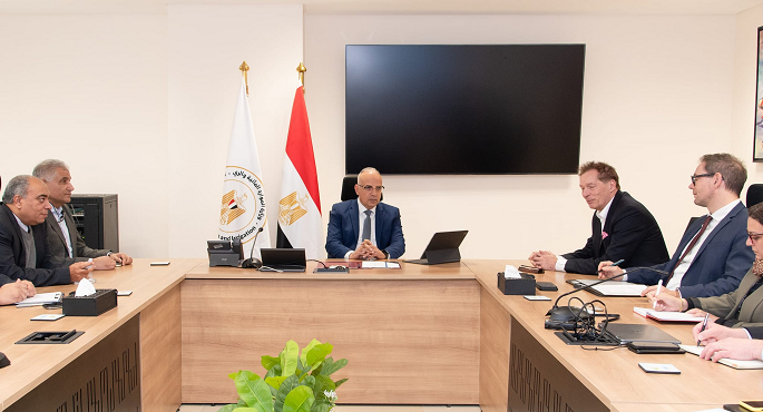 بالصور .. وزير الرى يؤكد حرص مصر على تعزيز الشراكة مع ألمانيا فى ظل اهتمام البلدين بقضايا المياه والمناخ