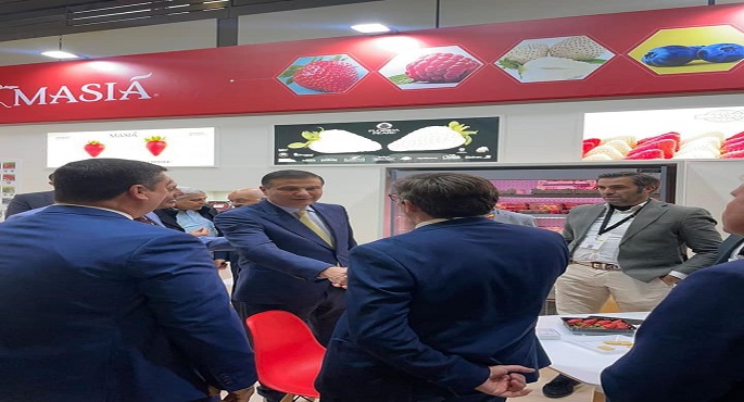 بالصور.. نشاط مكثف لوزير الزراعة على هامش معرض برلين الدولى للفاكهة والخضروات