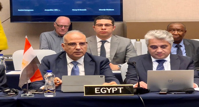 بالصور.. سويلم يشارك فى الاجتماع الاستثنائى للمجلس الوزارى لمبادرة حوض النيل