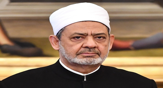 الطيب يوجه بترميم 100 إسطوانة نادرة للشيخ محمد رفعت وإتاحتها على بوابة الأزهر