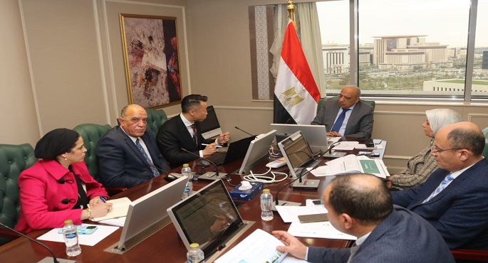 بالصور.. وزير الكهرباء يبحث مع مسئولى ‏”State Grid” الصينية سبل تعزيز التعاون فى مجالات الطاقة المتجددة