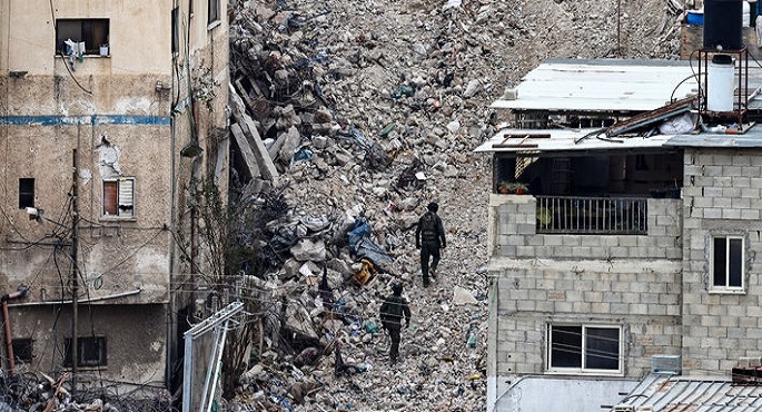 إخلاء 3 مخيمات بالضفة الغربية من 40 ألف فلسطينى.. وإسرائيل تعلن “البقاء حتى العام المقبل”