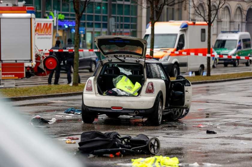 نحو 30 مصابا في حادث دهس بميونخ قبل انطلاق مؤتمر للأمن