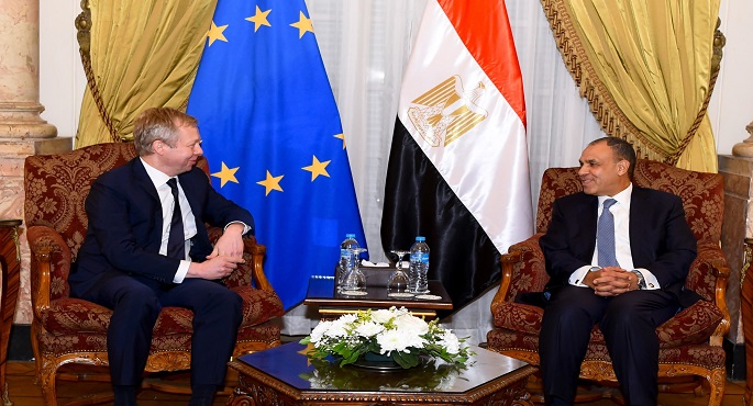 وزير الخارجية يشدد على ضرورة تكثيف وتيرة دخول المساعدات الإنسانية لقطاع غزة