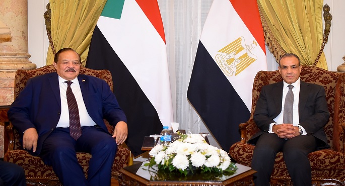 وزير الخارجية يؤكد دعم مصر الكامل للسودان حتى يعود إلى عضوية الاتحاد الإفريقى