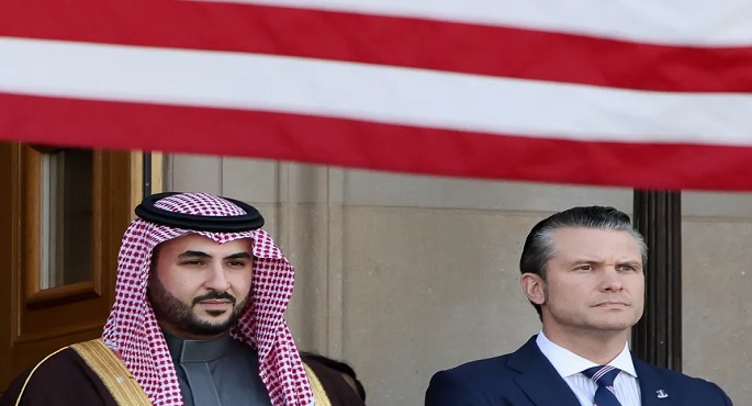 وزيرا الدفاع السعودى والأمريكى يبحثان التعاون فى واشنطن